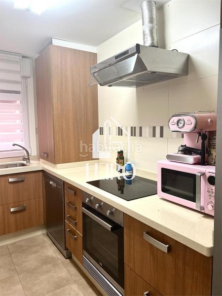 Foto 3a92982e-f0d1-4c15-b441-4b5133661b26. Dúplex amb calefacció a Cambados