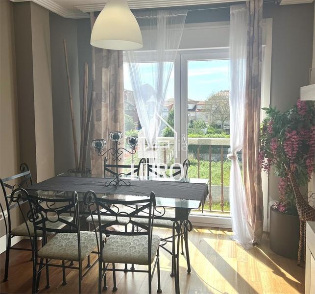 Foto 6f774ebb-a93f-4738-8be3-a2105de8bc97. Dúplex amb calefacció a Cambados