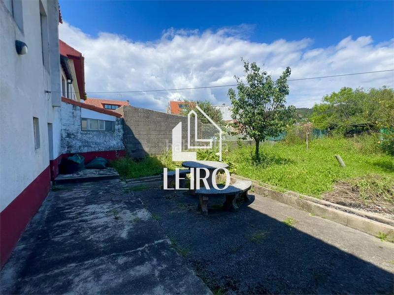 Foto f74a42d5-26c2-4742-9052-d6d0aebbc288. Casa  a reformar con jardín y garaje - en O Carril Vilagarcía de Arousa