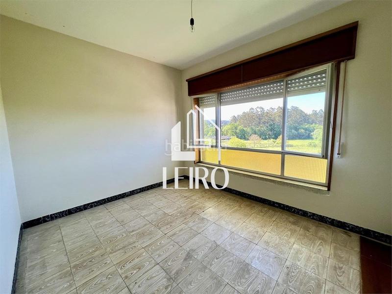 Foto d75635d7-6f83-4563-b927-e5636789095c. Edifici a Cuntis
