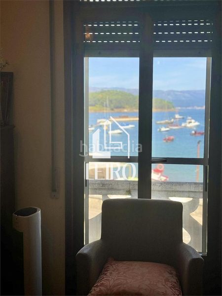 Foto cb4d27e9-dd2d-4372-8827-b0eea20e4d0a. Casa pareada en Illa de Arousa (A)