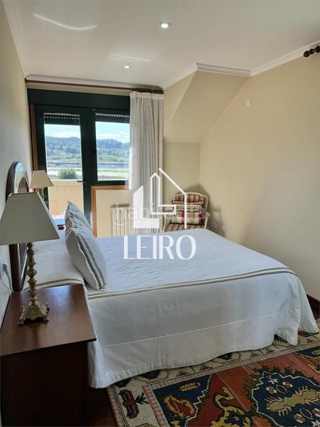 Foto 4d96e917-382d-4d82-abff-506425ac6284. Chalet with fireplace parking pool in Poio