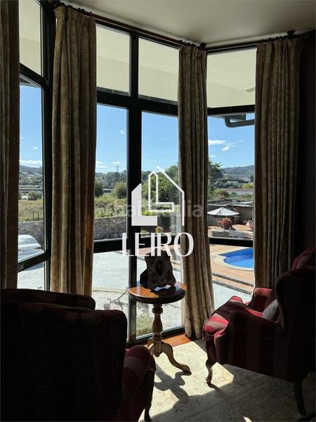 Foto 6d560813-a773-4a8e-9588-231fd9a1442b. Chalet with fireplace parking pool in Poio