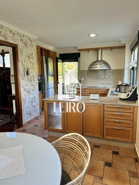 Foto c870f64c-8228-4ecb-8202-3f26151f546d. Chalet with fireplace parking pool in Poio