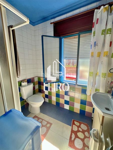 Foto 07f6fd08-72cd-4466-a358-64243b0a4033. Casa amb aparcament a Cambados