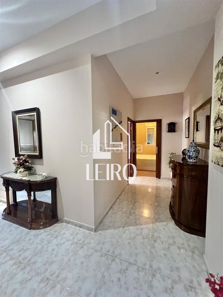 Foto 034737af-62c2-4a70-ab79-f3bd65942155. Maison avec cheminée dans Boiro