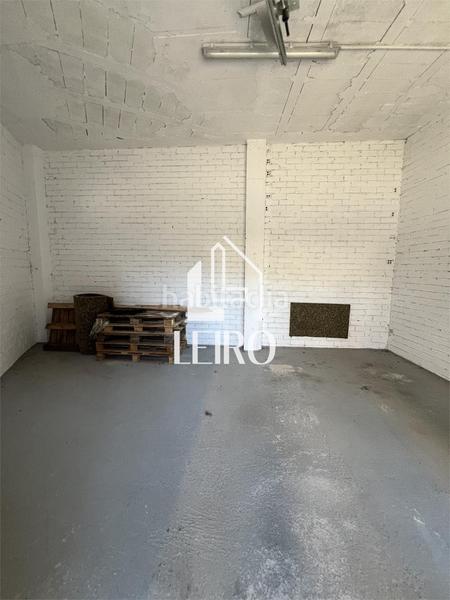 Foto 541df87b-683b-428c-b286-0dbfbcbf874e. Edificio en Boiro