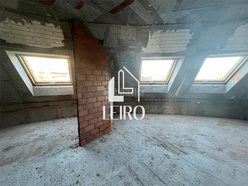 Foto 5ceee442-a65f-4615-8f24-fe1695c9f481. Edificio en Boiro