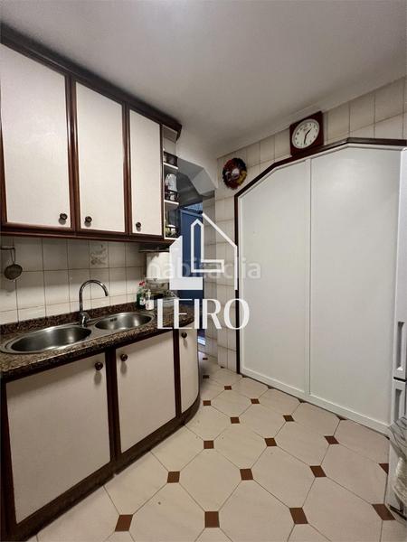 Foto e2c12e65-6a77-426c-a014-14b23be33036. Piso  de 4 dormitorios con terraza céntrico en Vilagarcía de Arousa