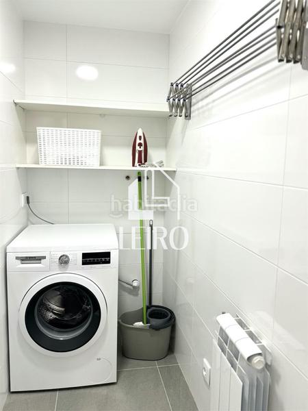 Foto f5285f75-d559-4fb8-b021-f268f09c1699. Apartamento  amueblado con garaje y trastero en Vilagarcía de Arousa
