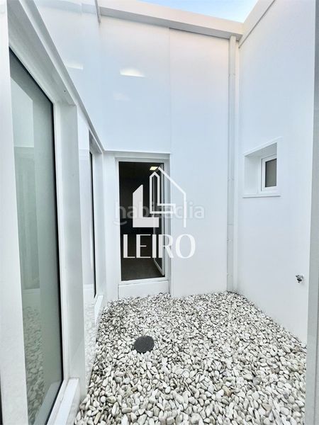 Foto fa6e9808-db4e-488b-a300-15eefb035500. Lloguer local comercial a Vilanova de Arousa