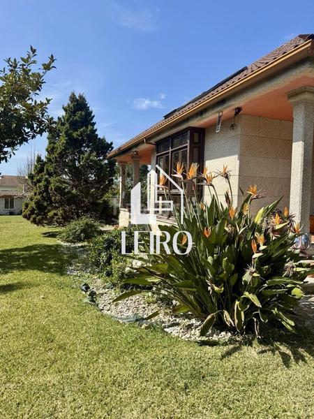 Foto 5cc7051b-ea26-4485-9e96-f25bc4b47711. Chalet avec chauffage parking piscine dans Vilagarcía Vilagarcía de Arousa