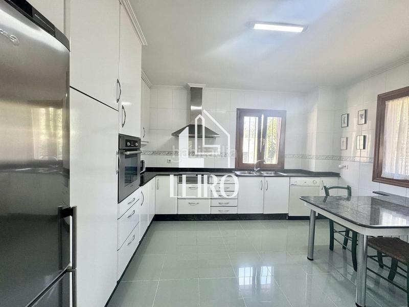 Foto c26a4dd4-2edc-4401-83b6-1733ae3a931f. Chalet avec chauffage parking piscine dans Vilagarcía Vilagarcía de Arousa