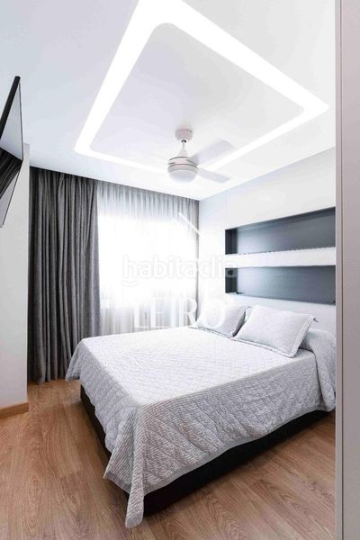 Foto aa665299-dacf-46c5-9c35-a913bee24f2c. Apartament amb calefacció aparcament a Vilanova de Arousa