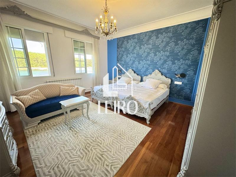 Foto ffc1ddbd-9076-48a2-b465-30be73710224. Casa bifamiliare con riscaldamento piscina in Vilagarcía Vilagarcía de Arousa
