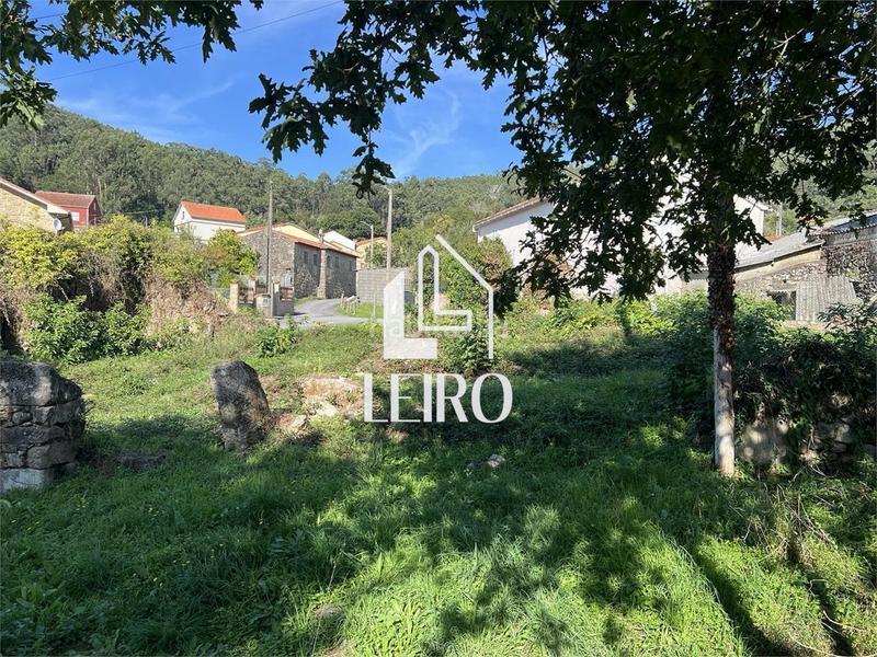 Foto 0c6361f3-bd52-4134-b676-2c6325dd88c2. Terrain résidentiel dans Catoira