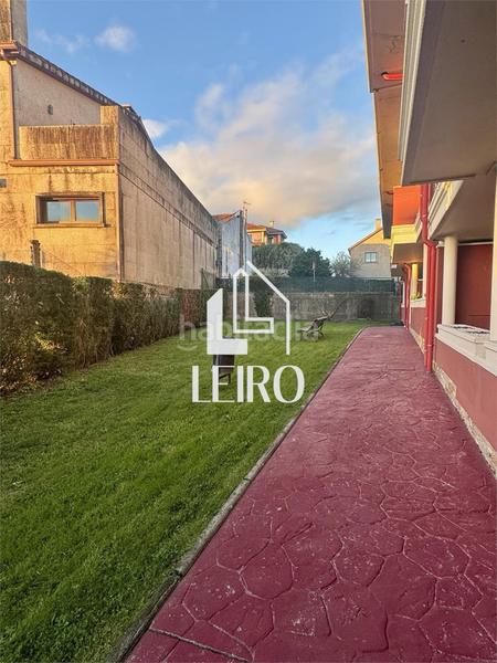 Foto f61393f0-afa2-49f8-9abb-d7357398603a. Piccolo appartamento con riscaldamento piscina in Vilagarcía de Arousa