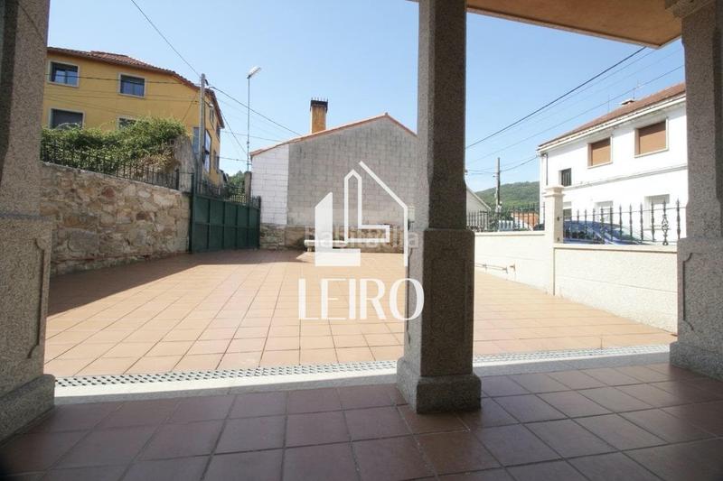 Foto 016a8d12-99d0-46af-ab2b-ec8b533aa4e4. Chalet con riscaldamento parcheggio in O Carril Vilagarcía de Arousa