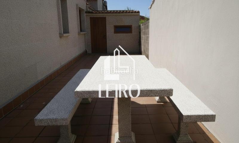 Foto 08e3bdf3-6ba7-425a-89f3-d07469ad00be. Chalet con riscaldamento parcheggio in O Carril Vilagarcía de Arousa