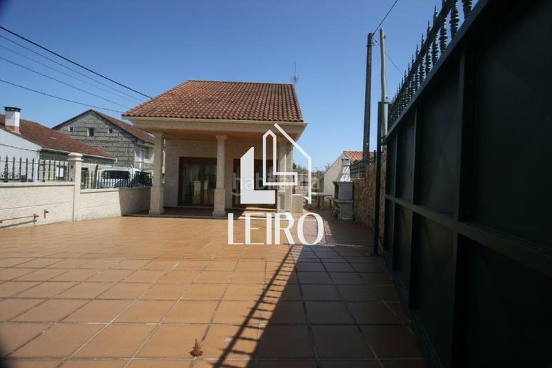 Foto 1b03fcc7-6b64-40b6-8795-36dcf5683119. Chalet con riscaldamento parcheggio in O Carril Vilagarcía de Arousa
