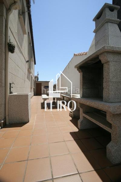 Foto 5df901bc-cfcd-41e9-b553-c96f408a5248. Chalet con riscaldamento parcheggio in O Carril Vilagarcía de Arousa