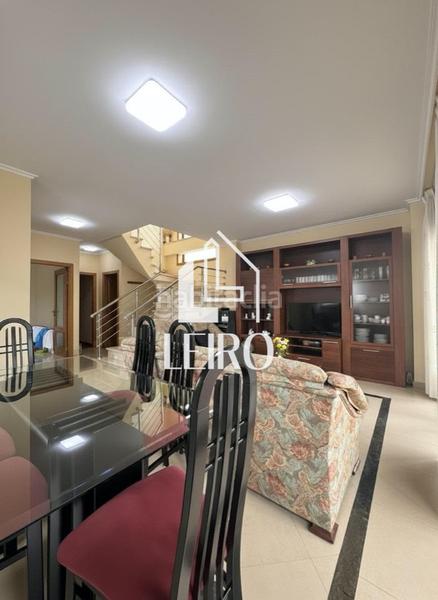 Foto 9944c598-9ce4-4cc1-9fcd-b69cce7febc6. Chalet con riscaldamento parcheggio in O Carril Vilagarcía de Arousa