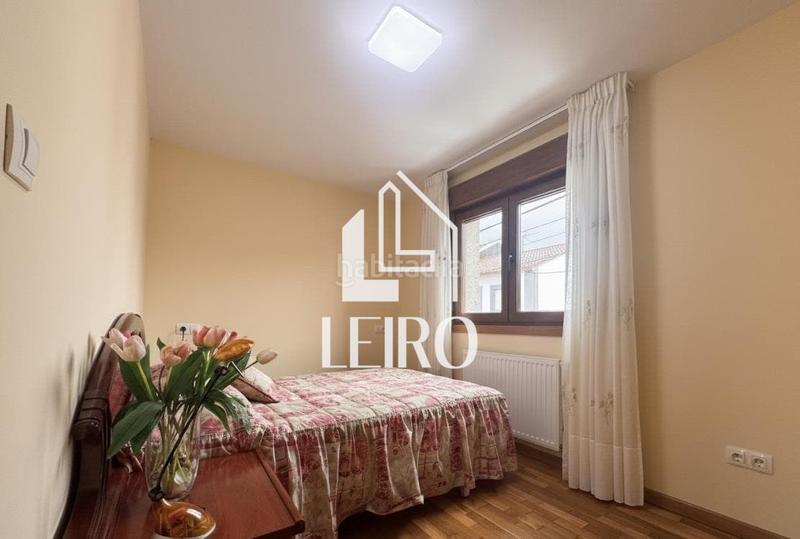 Foto b734a54c-b2be-4a91-abb2-974423ccf086. Chalet con riscaldamento parcheggio in O Carril Vilagarcía de Arousa