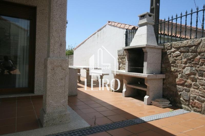 Foto dbcf632c-2599-4a36-9c02-95db5a10de69. Chalet con riscaldamento parcheggio in O Carril Vilagarcía de Arousa