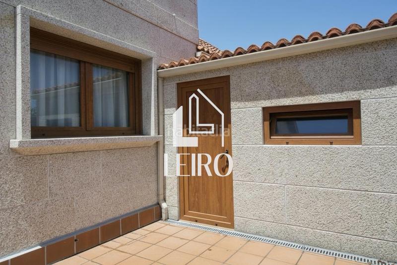 Foto e495a800-eed2-4a66-a5f8-d5409f848476. Chalet con riscaldamento parcheggio in O Carril Vilagarcía de Arousa