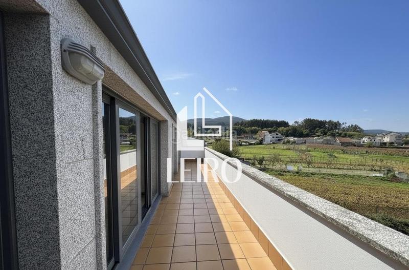 Foto 1a5c6c7c-b388-49ec-b724-3aceff36556c. Ático  con terraza , garaje y trastero! en Meis