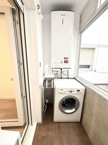 Foto 5e1f3f15-fb69-48e8-9fd2-2bdad93f81b4. Apartament amb calefacció aparcament a Vilagarcía Vilagarcía de Arousa