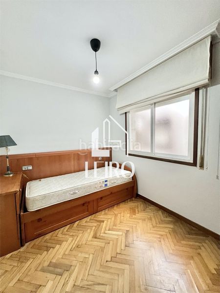 Foto 847a74ad-19c3-4e8f-bfb4-8ed8822520cb. Piso  de 4 dormitorios garaje y trastero en Vilagarcía Vilagarcía de Arousa