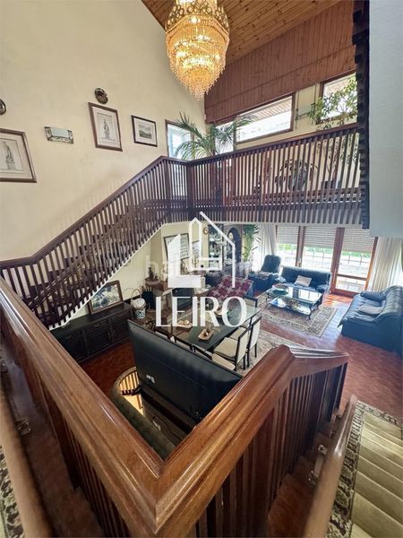 Foto b74ea4af-ce53-45ad-a392-95c34f70daad. Xalet amb xemeneia calefacció aparcament piscina a Illa de Arousa (A)