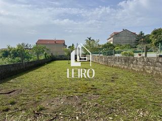 Chalet in Illa de Arousa (A). Chalet con piscina con vistas al mar al lado de la playa