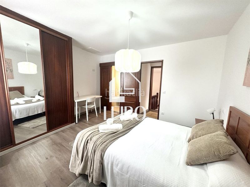 Foto d42ee0c4-206d-46b5-ba14-f64a553e5afb. Casa amb xemeneia calefacció a Adina - Portonovo Sanxenxo