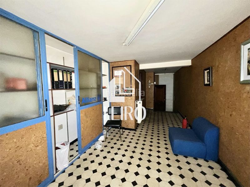 Foto d09159cc-a376-47f1-9a99-ee239a5dd256. Bureau avec chauffage dans Vilagarcía Vilagarcía de Arousa