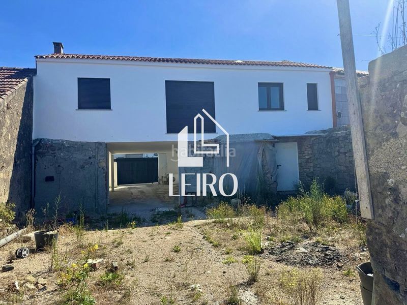 Foto a5c690fc-0780-47c8-8af0-7fa420899a63. Casa amb aparcament a Vilagarcía Vilagarcía de Arousa