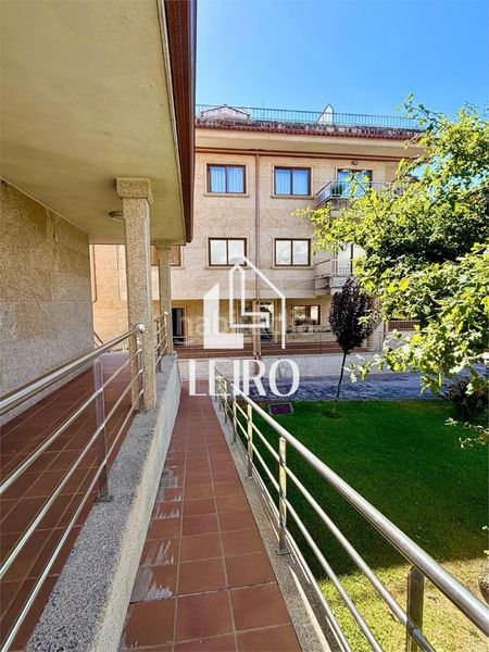 Foto a611612d-6387-42d4-9e1f-0db602c56371. Àtic amb calefacció aparcament a Vilalonga Sanxenxo