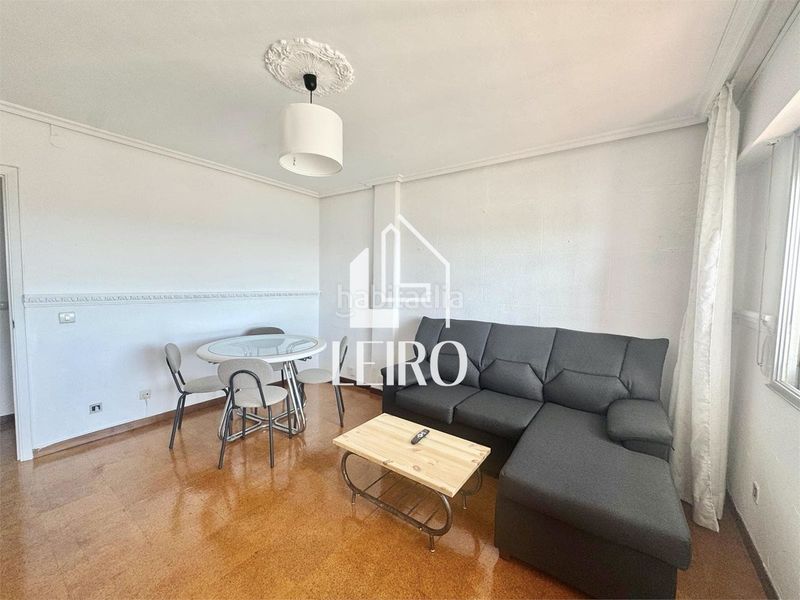 Foto b2c37adc-ecbd-4b68-a4fe-ce08778eb232. Apartament amb calefacció a Vilanova de Arousa