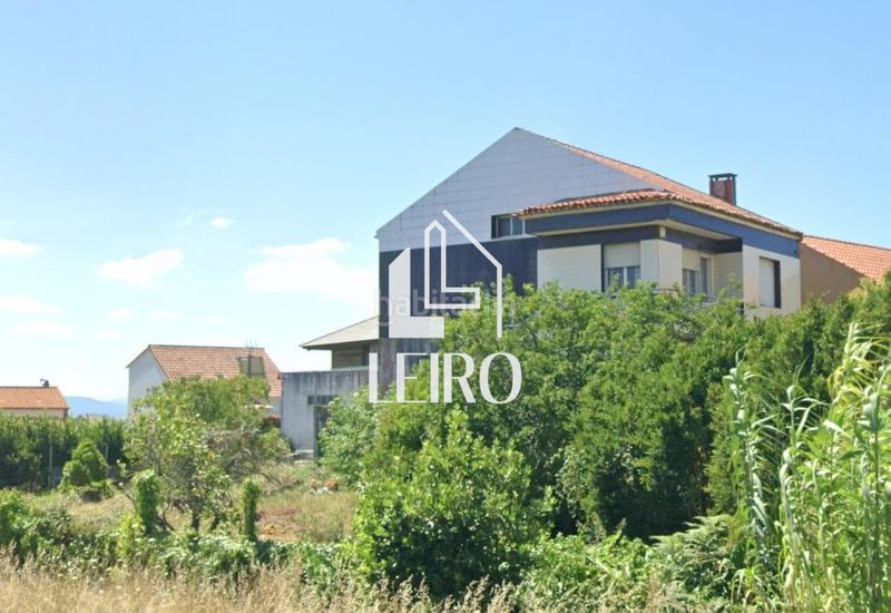 Foto ac947021-b1d3-42f1-b1e5-8e39e32677f6. Casa amb aparcament a Illa de Arousa (A)