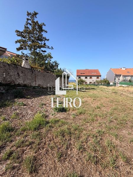 Foto faf1855c-a97f-4446-9e13-1597dee009f4. Terreny residencial a O Carril Vilagarcía de Arousa