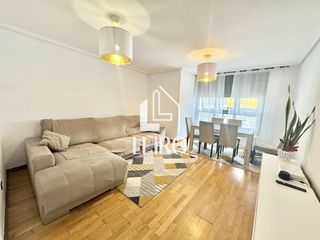 Apartament a Arealonga. Apartamento con terraza garaje y trastero