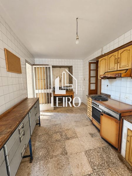 Foto f094d339-2c69-41c6-937c-151df13f7edb. Casa amb calefacció aparcament a Vilanova de Arousa