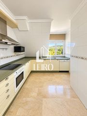 Attique à Meaño. Ático con garaje y trastero