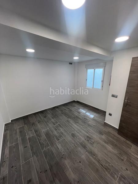 Foto 8d7ef31a-a8f4-4fcb-a41f-5bb5b8d9f9ac. Alquiler piso  2 hab centro en Centre Reus