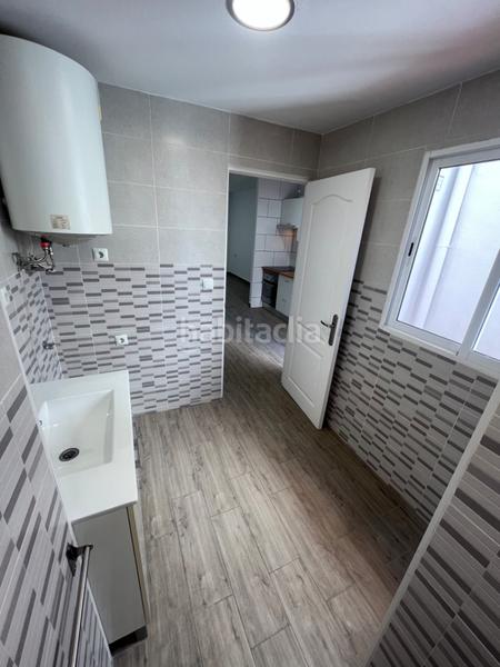 Foto 733c4b4d-a6c6-4b71-b9cf-ab522fc88622. Alquiler piso  una habitación centro en Centre Reus