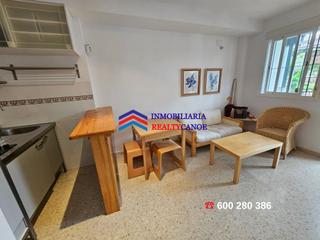 Etagenwohnung in Calle diputación 12