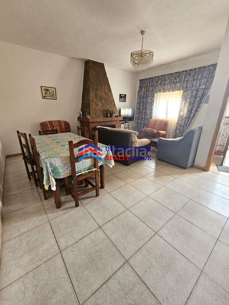 Foto 8c1f2123-ebd5-4517-9c6d-7c2cc792b30a. Casa a calle cadiz 19 a Bosque (El)