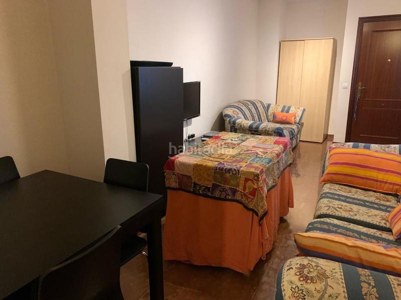 Foto 96736d0b-84a8-45c2-a334-fb133a7d82b4. Appartement dans calle real de utrera 200 dans Centro - Doña Mercedes Dos Hermanas