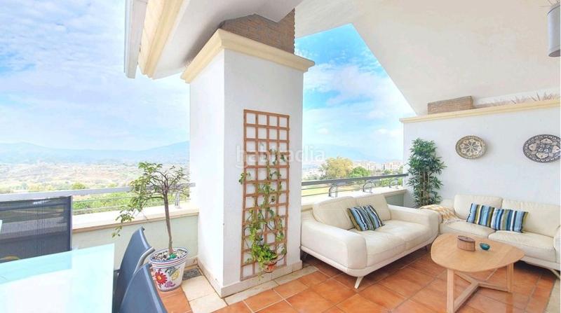 Foto ca266cb9-cf8f-4650-95f4-cd47ff597b62. Penthouse with parking pool in La Cala Golf - Lagar Martell Mijas